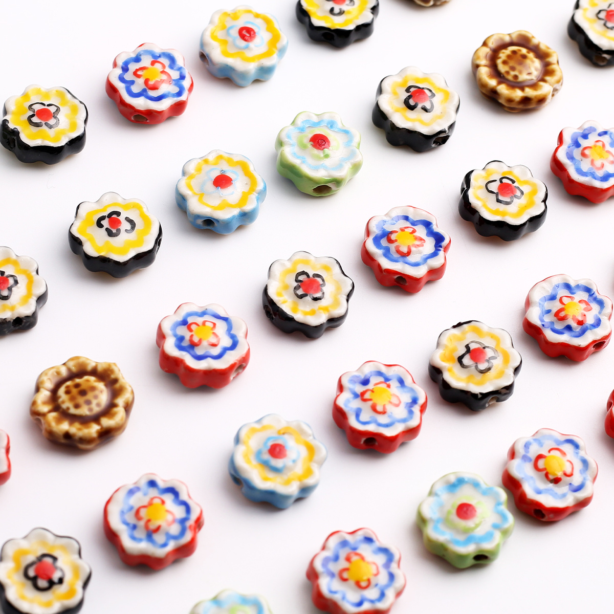 5pcs Random Color Sunflower Ceramic Round Beads